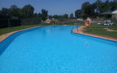 La piscina de Montes Comunales abre sus puertas a los huéspedes.